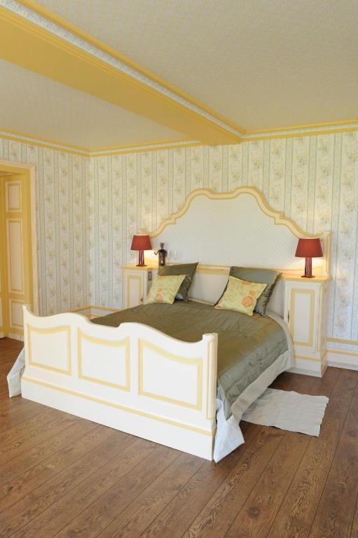 Chateau De Lacaze Lagarrigue  部屋 写真